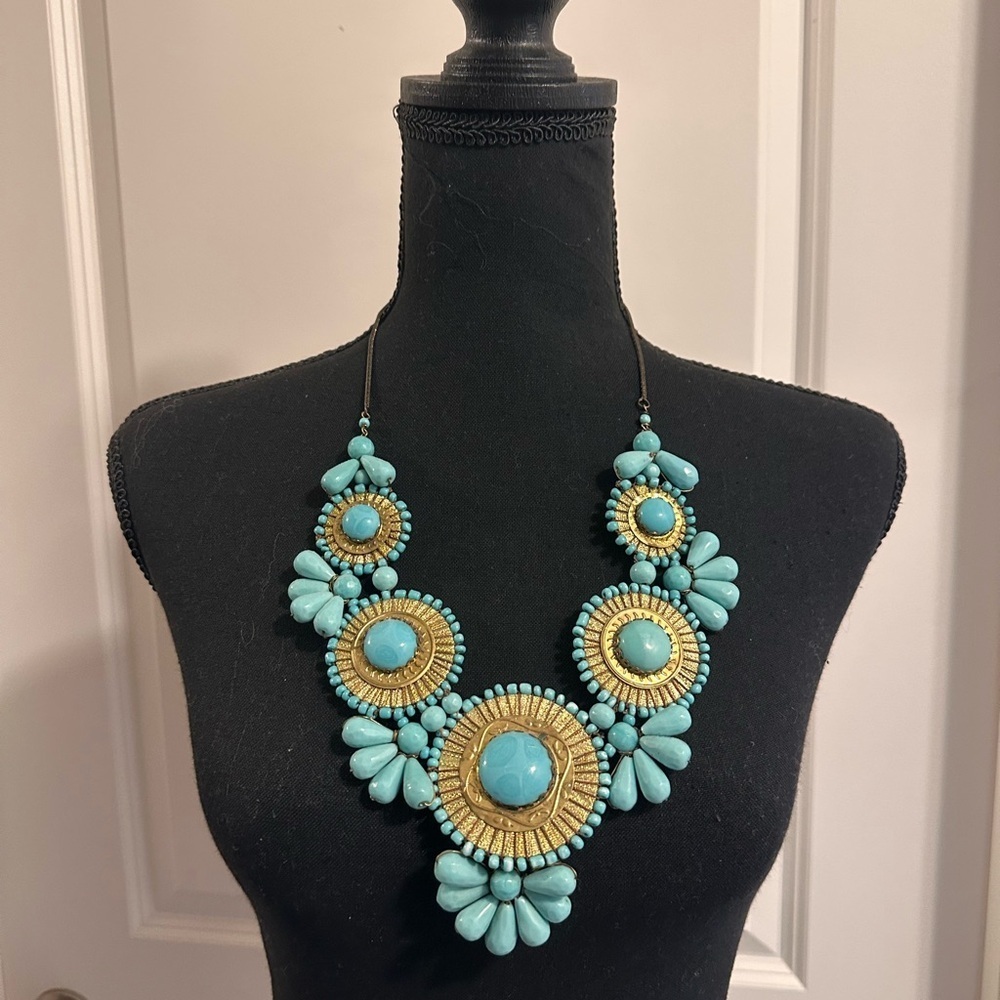 Southwestern Artisanal Desert Flower Wired Turquoise Necklace and Earrings - Picture 2 of 3